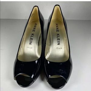 anne klein megan pump